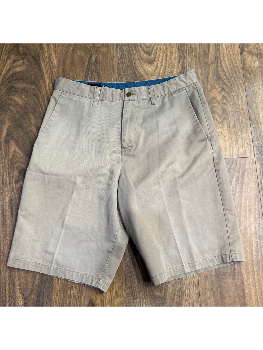 Volcom Corta Cloth Shorts Mens 34 Khaki Chino Surf Skate Y2K Casual Stretch